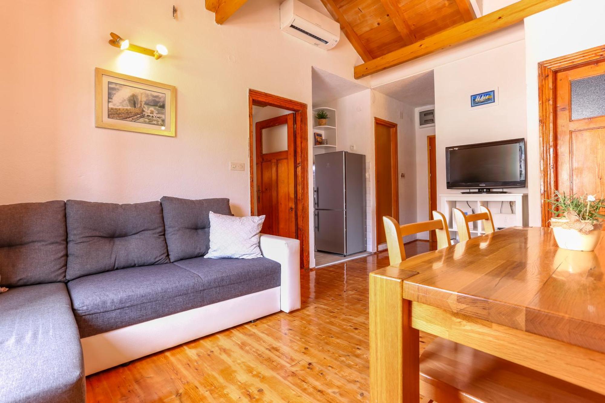 Apartment Lilly With Amazing City View Hvar Town Exteriör bild