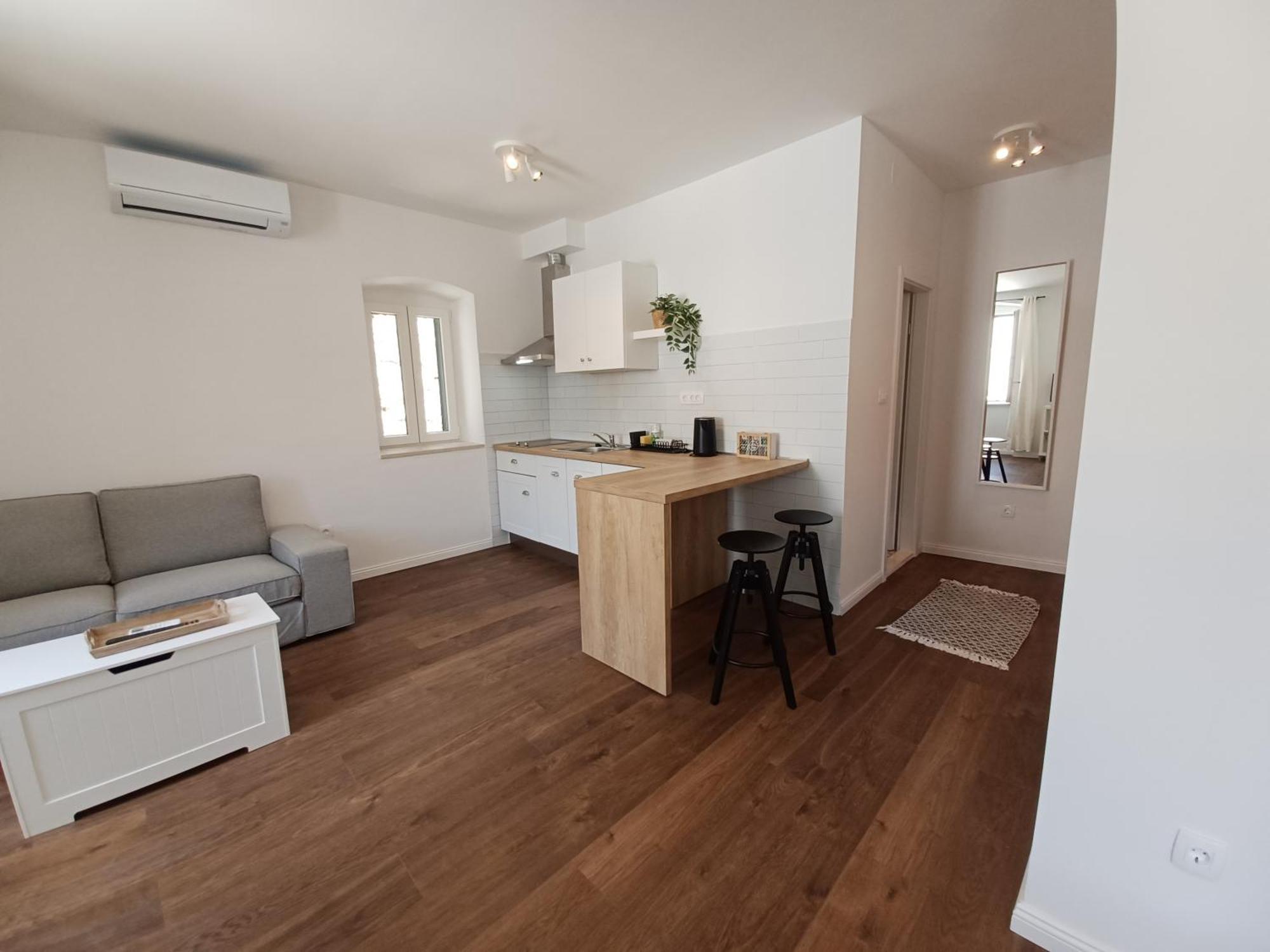 Apartment Lilly With Amazing City View Hvar Town Exteriör bild
