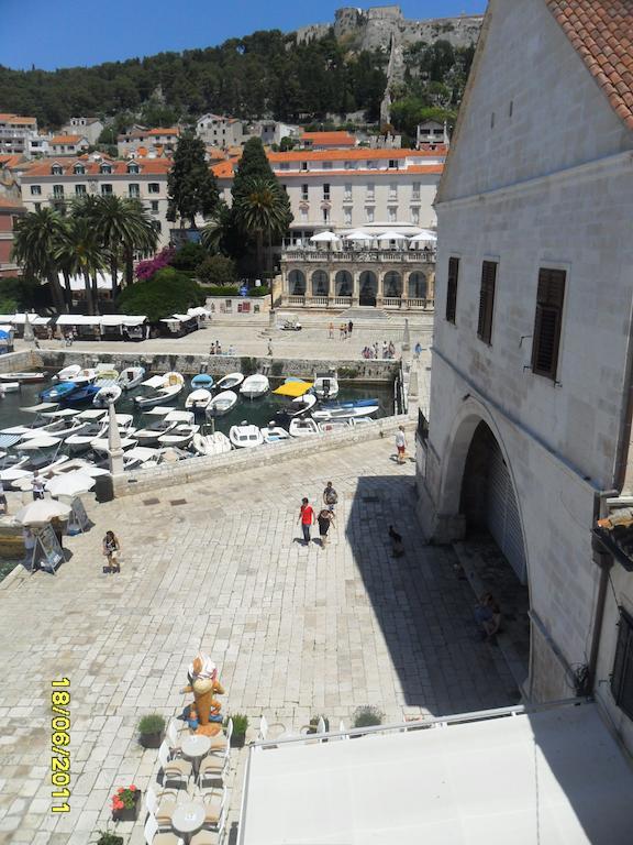 Apartment Lilly With Amazing City View Hvar Town Rum bild